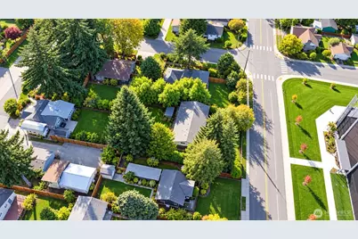 851 SW 116th Street, Seattle, WA 98146 - Photo 26