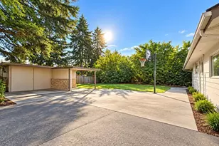 851 SW 116th St, Seattle, WA 98146 - Photo 28