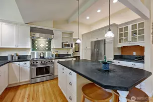 6720 W Mercer Way, Mercer Island, WA 98040 - Photo 12