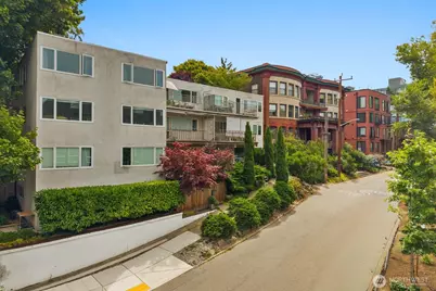 632 13th Avenue E #19, Seattle, WA 98102 - Photo 1