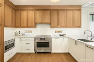 10927 103rd Ave NE, Kirkland, WA 98033 - Photo 4