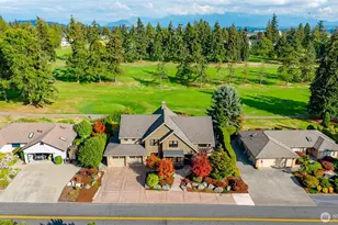 12733 Eagle Dr, Burlington, WA 98233 - Photo 2