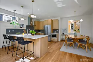 4469 Linden Ave N, Seattle, WA 98103 - Photo 10