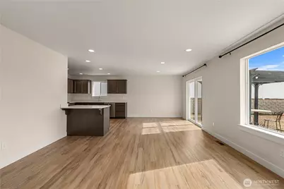 2330 Noah Street SE, East Wenatchee, WA 98802 - Photo 16