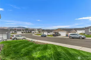 2330 Noah St SE, East Wenatchee, WA 98802 - Photo 4