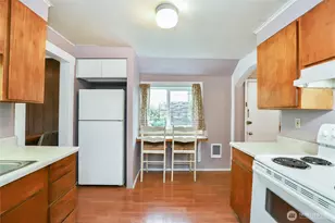1926 9th St, Bremerton, WA 98337 - Photo 12