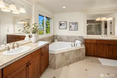 1836 273rd Place SE, Sammamish, WA 98075 - Photo 24