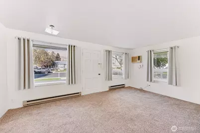 1318 SW C Street, Ephrata, WA 98823 - Photo 2