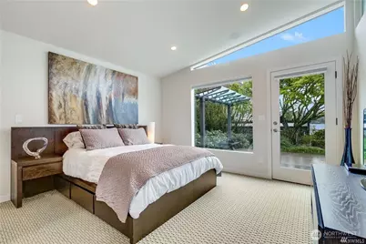 5210 Butterworth Road, Mercer Island, WA 98040 - Photo 12