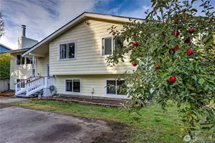 2072 Sidney Ave, Port Orchard, WA 98366 - Photo 2