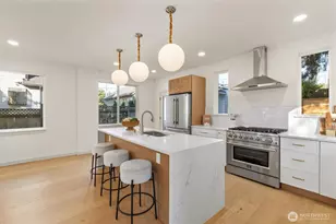 6706 Holly Pl SW, Seattle, WA 98136 - Photo 12