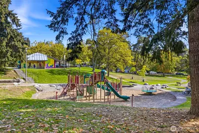 9051 2nd Avenue NW, Seattle, WA 98117 - Photo 36