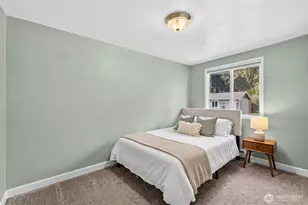 8819 123rd Ave SE, Newcastle, WA 98056 - Photo 14
