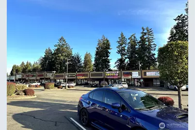 7131 Martin Way E, Olympia, WA 98516 - Photo 2