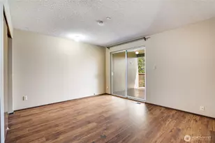 3023 Bridgeport Way W, University Place, WA 98466 - Photo 16