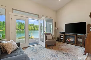 380 E Benson Lake Rd, Grapeview, WA 98546 - Photo 10