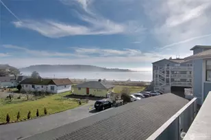 651 SE Bayshore Dr, Oak Harbor, WA 98277 - Photo 16
