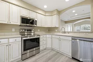 22526 SE 45th Pl., Issaquah, WA 98029 - Photo 8