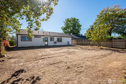 710 S Hawthorne Drive, Moses Lake, WA 98837 - Photo 20