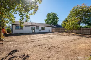 710 S Hawthorne Dr, Moses Lake, WA 98837 - Photo 20