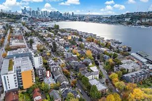 2524 Yale Ave. E., Seattle, WA 98102 - Photo 2