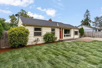 304 125th Street, Tacoma, WA 98444 - Photo 2
