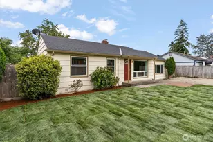 304 125th St, Tacoma, WA 98444 - Photo 2