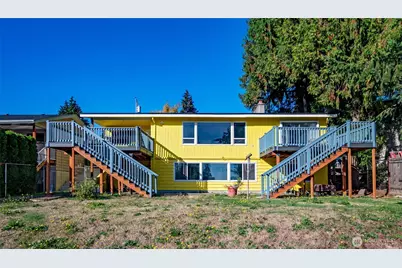 1135 S 204th Street, Seattle, WA 98198 - Photo 32