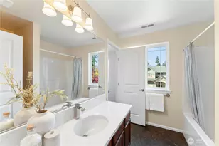 626 195th St SE, Bothell, WA 98012 - Photo 26