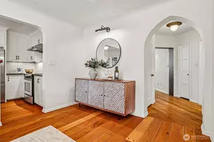 1516 E Republican St, Seattle, WA 98112 - Photo 12