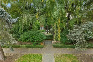 1516 E Republican St, Seattle, WA 98112 - Photo 36