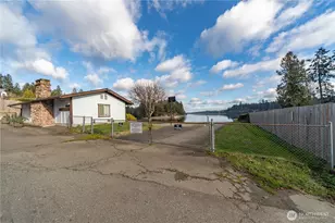 200 E Sea Vista Ln, Grapeview, WA 98546 - Photo 32