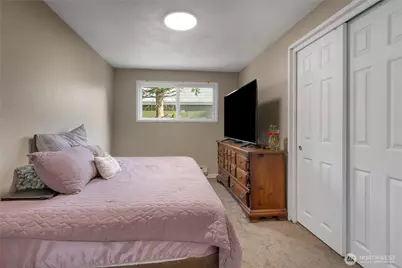 906 116th Street S, Tacoma, WA 98444 - Photo 14