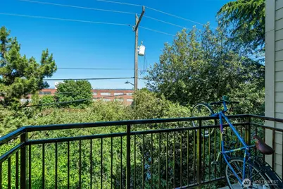 5844 NE 75th Street #A302, Seattle, WA 98115 - Photo 6