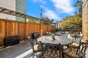 905 Cherry St, Seattle, WA 98104 - Photo 14