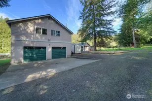31180 Laughing Dog NE, Poulsbo, WA 98370 - Photo 2
