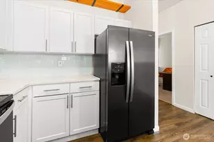 17426 Bothell Way NE, Bothell, WA 98011 - Photo 10