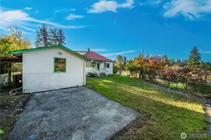 545 Eatonville Hwy W, Eatonville, WA 98328 - Photo 32