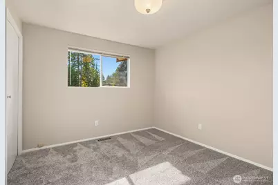 3008 NE 201st Place, Lake Forest Park, WA 98155 - Photo 14