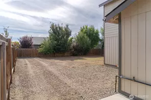 310 E Countryside Ave, Ellensburg, WA 98926 - Photo 28