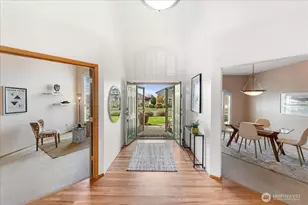 10111 181st Ave E, Bonney Lake, WA 98391 - Photo 4