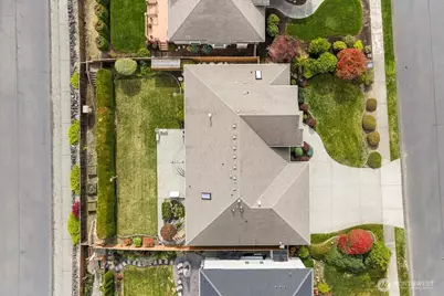 10111 181st Avenue E, Bonney Lake, WA 98391 - Photo 32