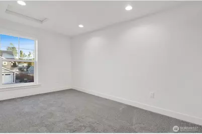 530 E Sunset Drive #14, Bellingham, WA 98225 - Photo 18