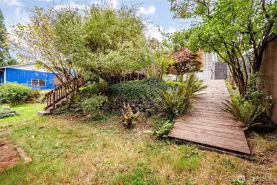180 Beacon Hill Drive, Longview, WA 98632 - Photo 32