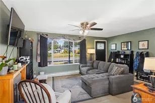 1518 153rd St SW, Lynnwood, WA 98087 - Photo 4