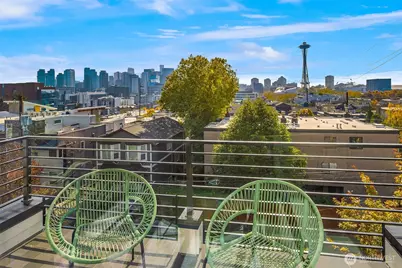 506 Ward Street #A, Seattle, WA 98109 - Photo 14