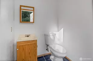 10904 Evergreen Terrace Ln SW, Lakewood, WA 98498 - Photo 30