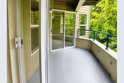 1750 152nd Avenue NE #C204, Bellevue, WA 98007 - Photo 26