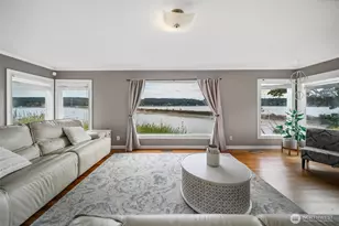 13603 Goodrich Dr, Gig Harbor, WA 98329 - Photo 10