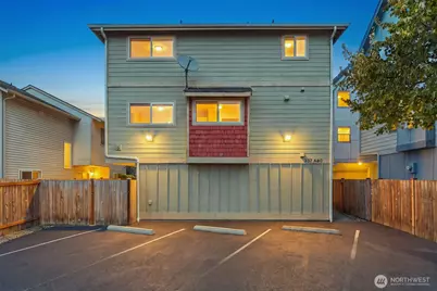 337 N 105th Street #A, Seattle, WA 98133 - Photo 26